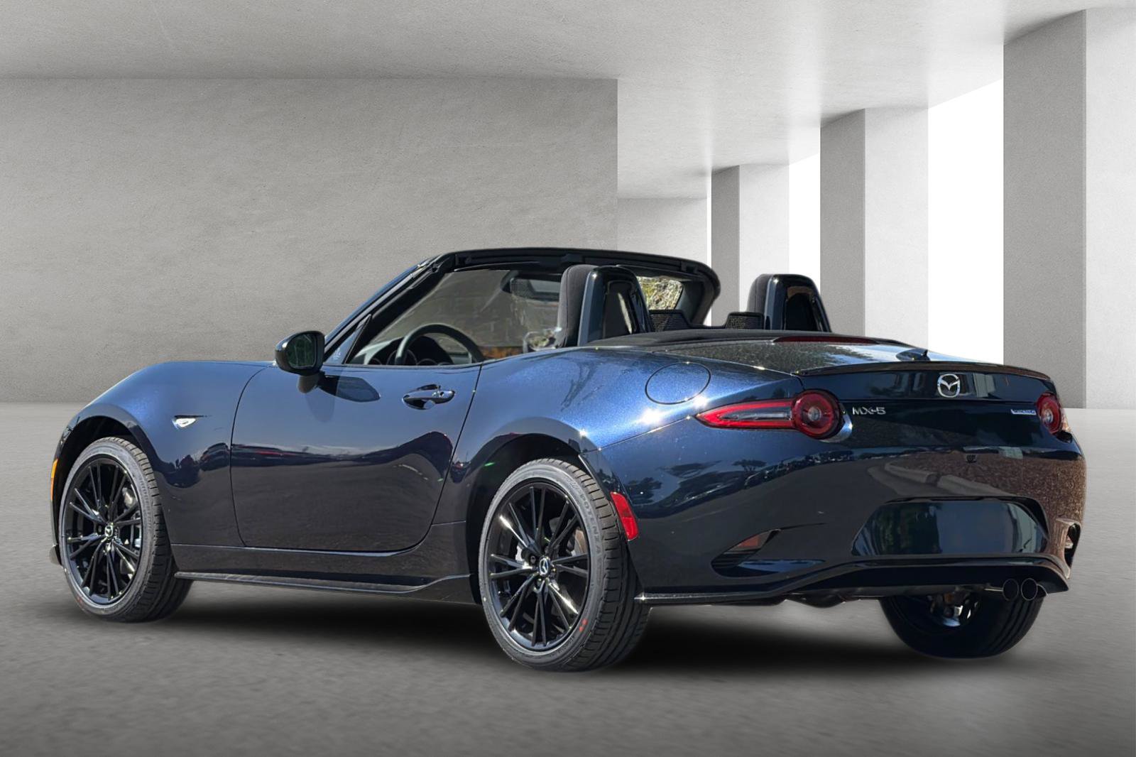 New 2026 MAZDA MX-5 Miata Club w/ Appearance Package RWD image 6