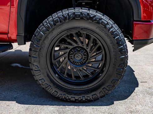 Used 2026 GMC Sierra 1500 AT4 w/ AT4 Premium Package AWD/4WD image 12