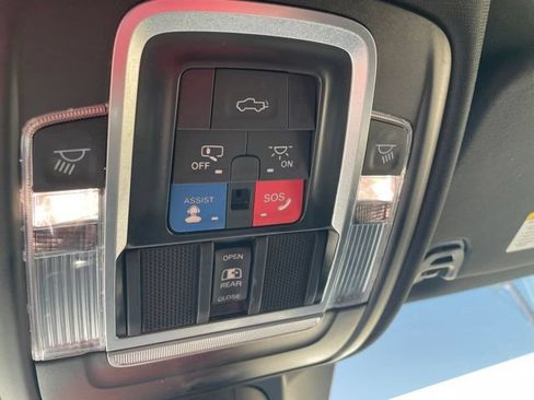 Used 2022 RAM 1500 Laramie w/ Sport Appearance Package AWD/4WD image 34