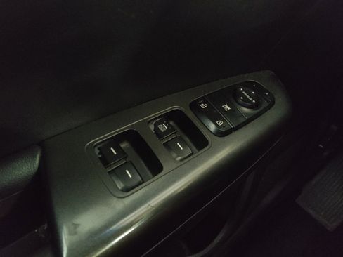 Used 2018 Kia Sportage LX FWD image 27