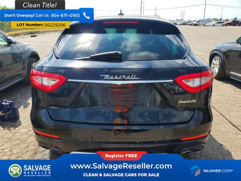 Used 2017 Maserati Levante w/ Luxury Package AWD/4WD image 8