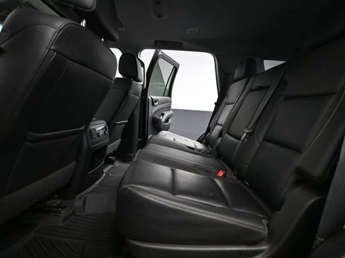 Used 2019 Chevrolet Tahoe LT w/ RST Edition AWD/4WD image 46