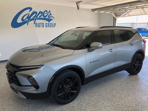 Used 2024 Chevrolet Blazer LT w/ LPO, Black Grille Bar Package AWD/4WD image 1
