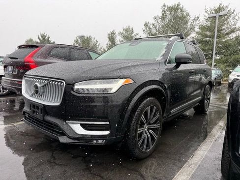 Used 2023 Volvo XC90 B6 Plus w/ Protection Package Premier image 2