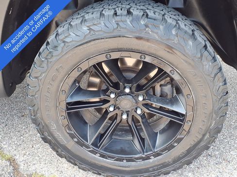 Used 2020 RAM 1500 Big Horn AWD/4WD image 9