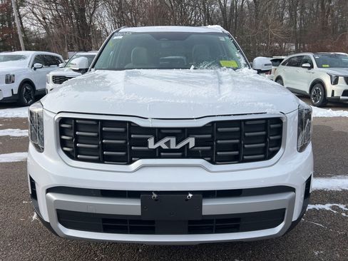 New 2025 Kia Telluride S image 6