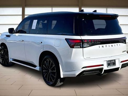 Used 2026 INFINITI QX80 Autograph w/ Premium Cargo Package image 13