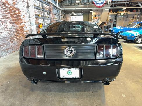 Used 2008 Ford Mustang GT Premium RWD image 4