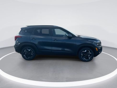 New 2026 Kia Seltos S AWD/4WD image 9