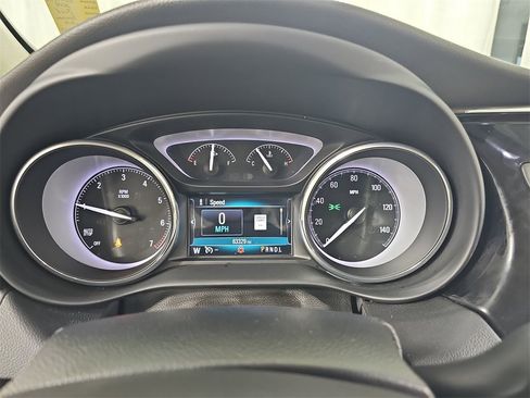 Used 2019 Buick Envision Essence image 26