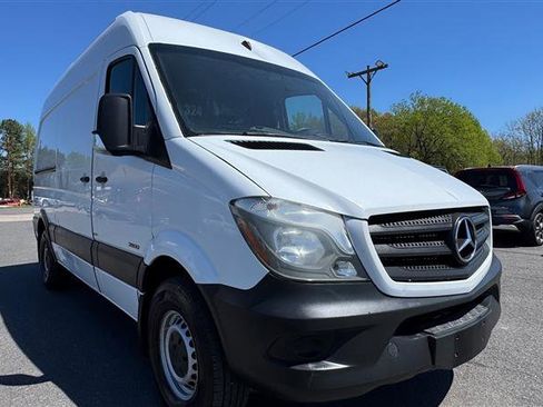 Used 2016 Mercedes-Benz Sprinter 2500 w/ Driver Comfort Package image 20