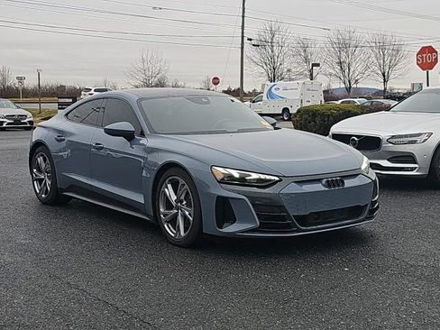 Used 2023 Audi e-tron GT Premium Plus image 1