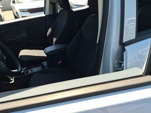 Used 2025 Ford Maverick XL FWD image 11