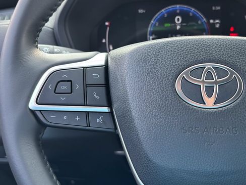 Used 2026 Toyota Grand Highlander AWD image 29