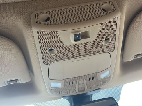 Used 2016 Ford F150 Lariat w/ Equipment Group 502A Luxury AWD/4WD image 29