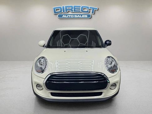Used 2019 MINI Cooper 2-Door Hardtop FWD image 2