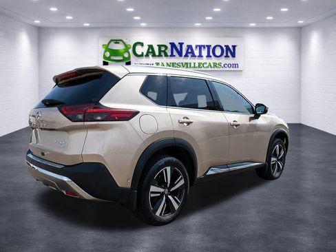 Used 2021 Nissan Rogue Platinum AWD/4WD image 4