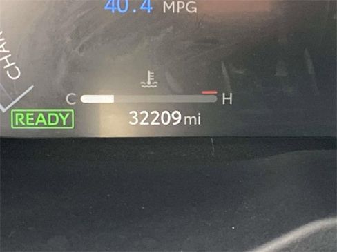 Used 2024 Toyota RAV4 Limited w/ Advanced Technology Package image 23