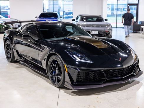 Used 2019 Chevrolet Corvette ZR1 image 10