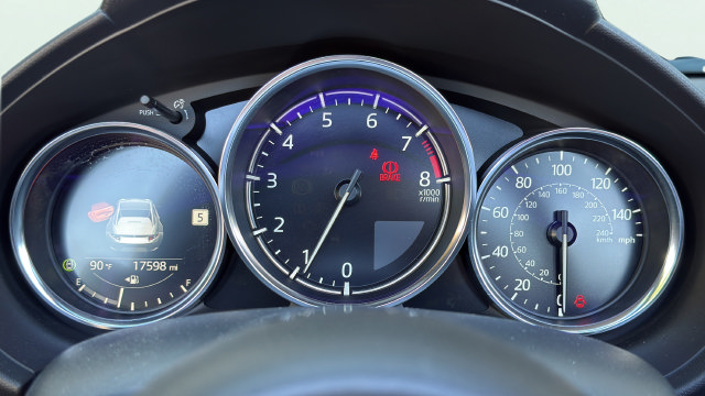 Used 2024 MAZDA MX-5 Miata RF Grand Touring RWD image 23