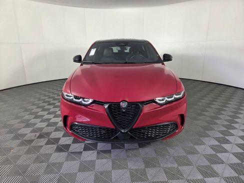 Used 2025 Alfa Romeo Tonale w/ Premium Package AWD/4WD image 3