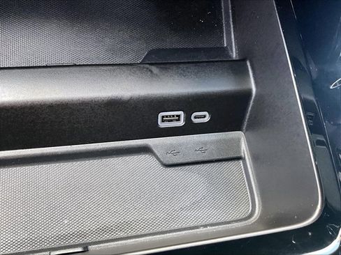 Certified 2025 Chevrolet Tahoe LS image 25