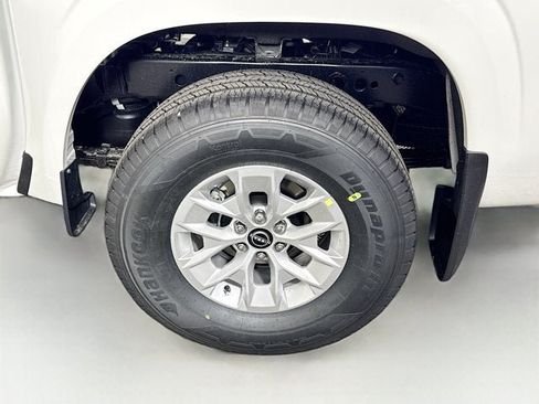 New 2026 Nissan Frontier S AWD/4WD image 10