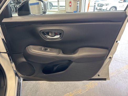 New 2026 Honda HR-V Sport image 27