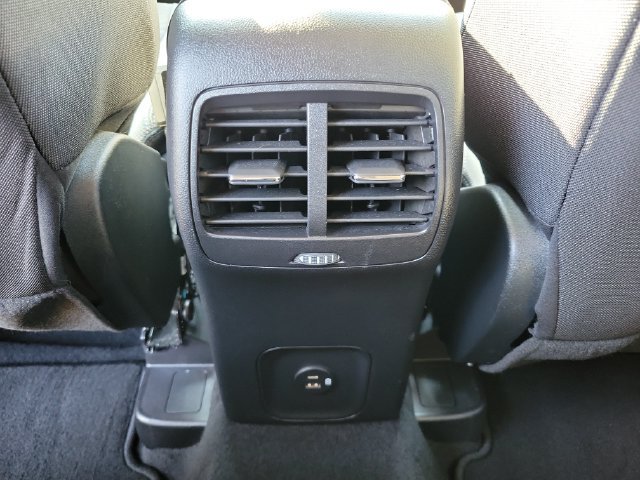 Used 2020 Ford Escape SE AWD/4WD image 28