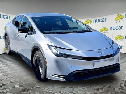 Used 2025 Toyota Prius LE