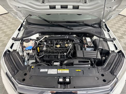 Used 2021 Volkswagen Passat 2.0T SE image 39