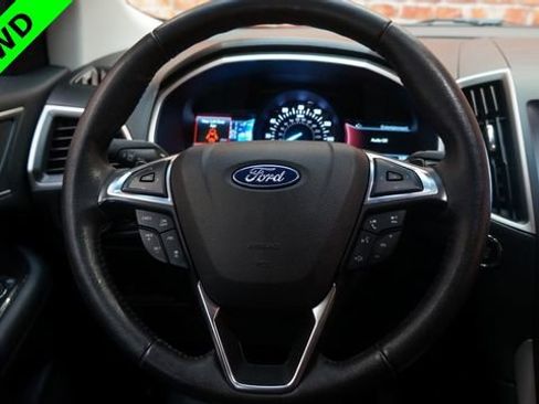 Used 2019 Ford Edge SEL w/ Equipment Group 201A AWD/4WD image 12