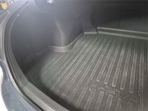 Used 2025 Toyota Crown XLE image 15