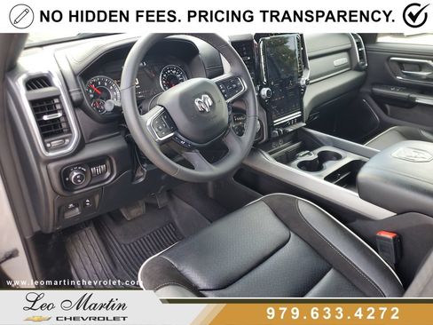 Used 2025 RAM 1500 Laramie AWD/4WD image 18