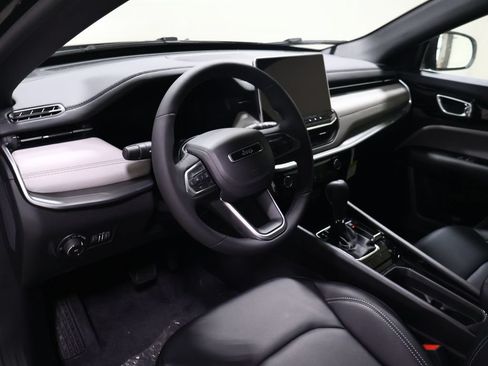 New 2026 Jeep Compass Limited AWD/4WD image 21