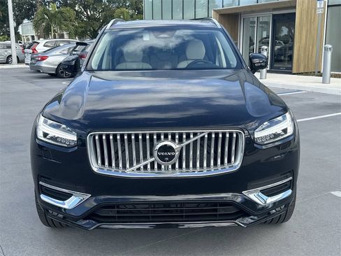 New 2025 Volvo XC90 B6 Plus w/ Protection Package Premier image 5