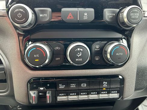 Used 2024 RAM 3500 Tradesman w/ Towing Technology Group AWD/4WD image 28