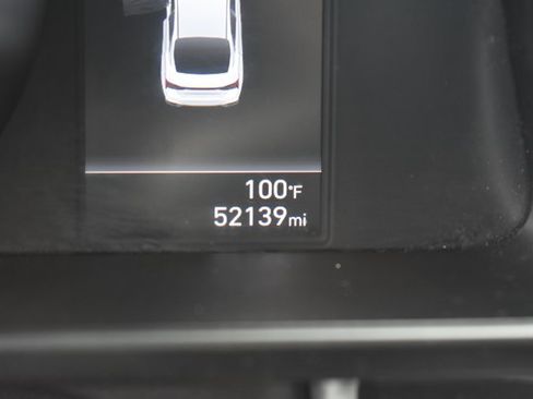 Used 2023 Hyundai Elantra SEL FWD image 20