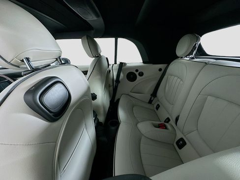 Used 2018 MINI Cooper Convertible image 23