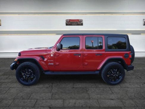 Used 2020 Jeep Wrangler Unlimited Sahara AWD/4WD image 4