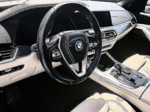 Used 2022 BMW X5 xDrive45e AWD/4WD image 16
