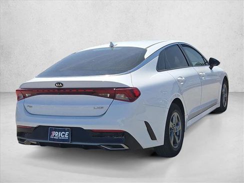 Used 2021 Kia K5 LXS FWD image 5