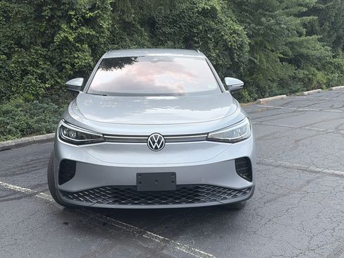 Used 2023 Volkswagen ID.4 Pro AWD/4WD image 2