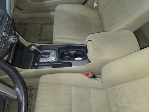 Used 2012 Honda Accord LX image 17