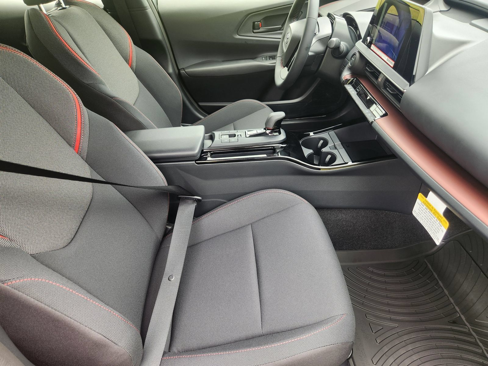 New 2026 Toyota Prius Plug-In Hybrid FWD image 13