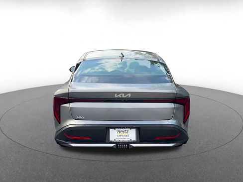 Used 2025 Kia K4 FWD image 11