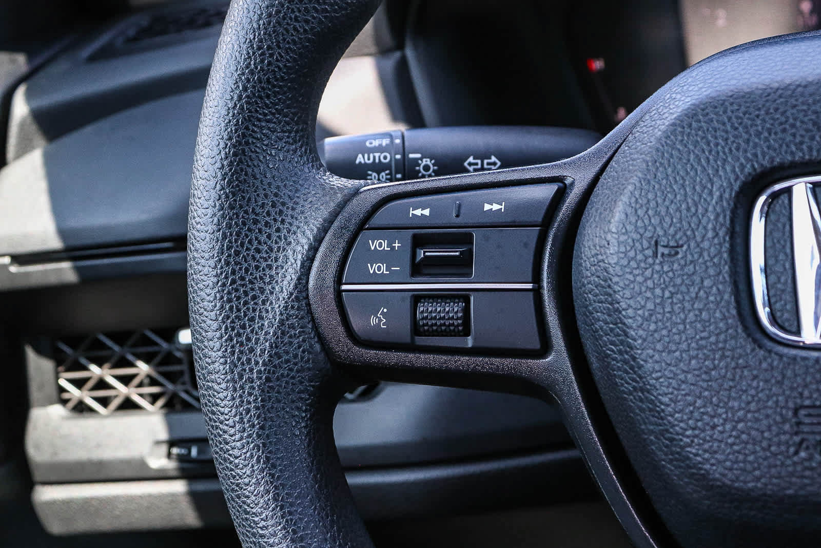 Used 2023 Honda Accord EX image 22