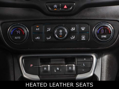 Used 2023 GMC Terrain SLT w/ Elevation Edition image 20