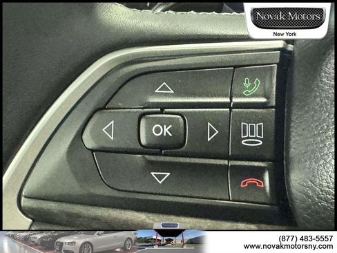 Used 2021 Jeep Grand Cherokee L Limited AWD/4WD image 16