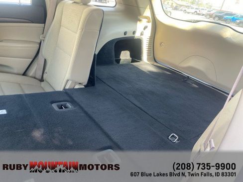 Used 2016 Jeep Grand Cherokee Laredo w/ Quick Order Package 23E AWD/4WD image 22